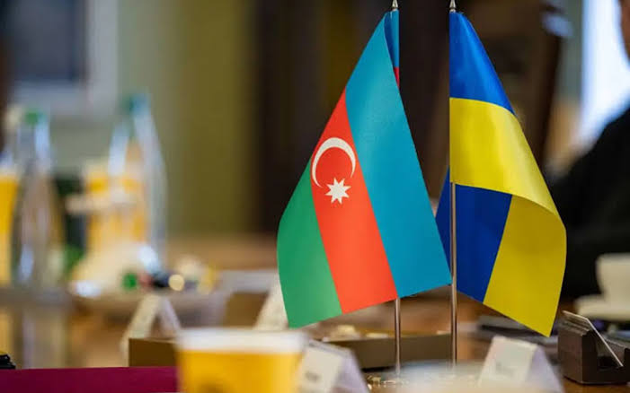 Azerbaiyán y Ucrania modifican acuerdo de comunicaciones gubernamentales
