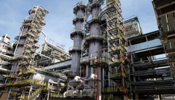 Rusia clasifica las refinerías de petróleo