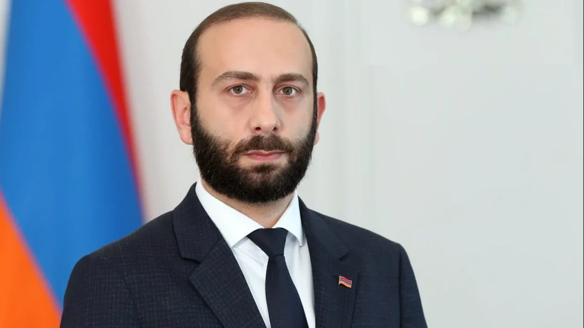 Mirzoyan: Hay paz con Azerbaiyán, la frontera con Turquía podría abrirse