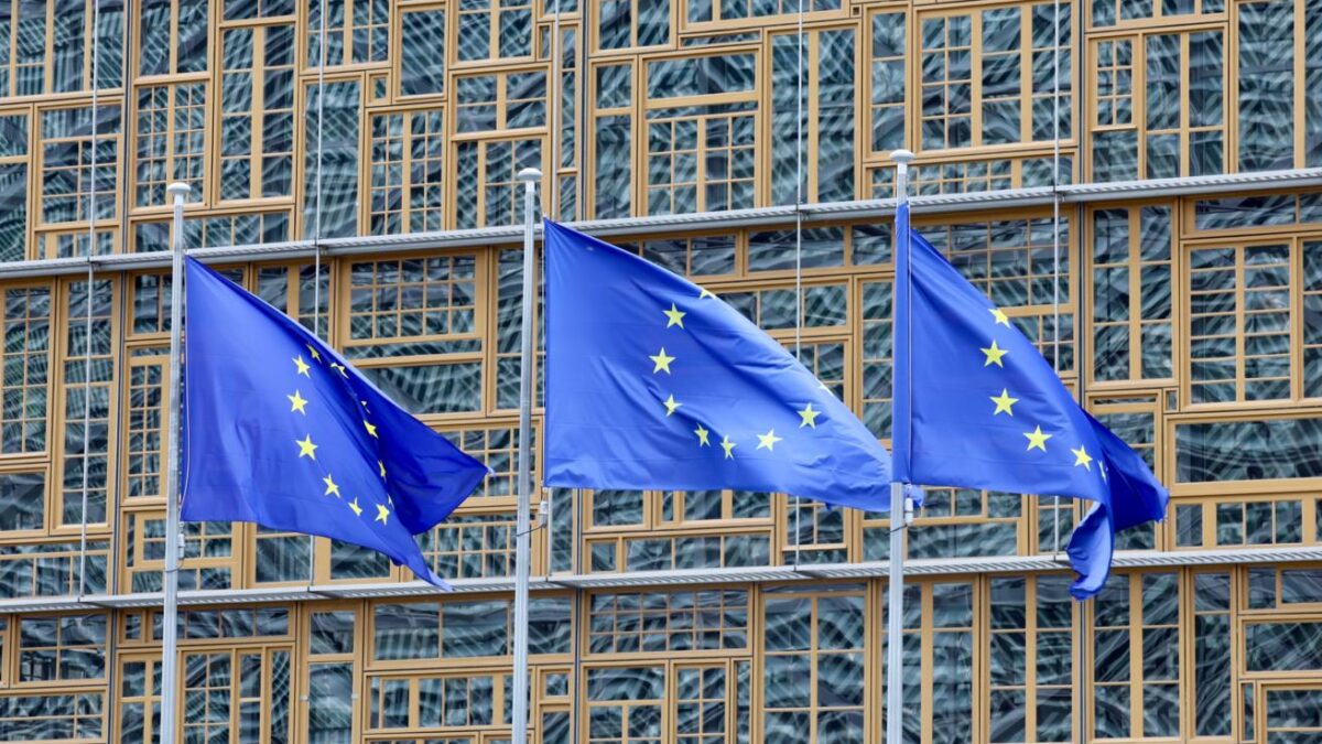 La UE prepara sanciones contra la producción de misiles de Rusia