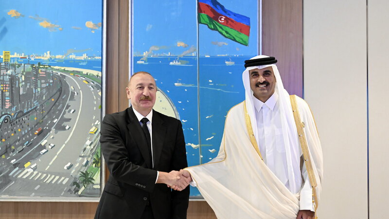 El presidente Ilham Aliyev se reúne con el Emir de Qatar – ACTUALIZADO