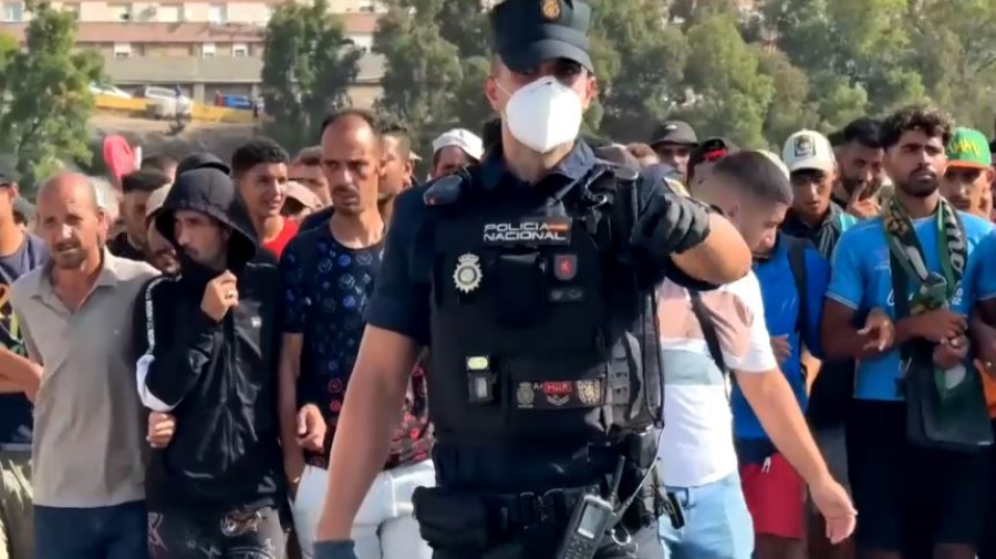 40 personas detenidas en España al intentar cruzar el país con documentos falsos