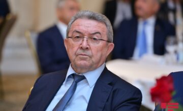 Misir Mardanov recibe la Orden de la Gloria