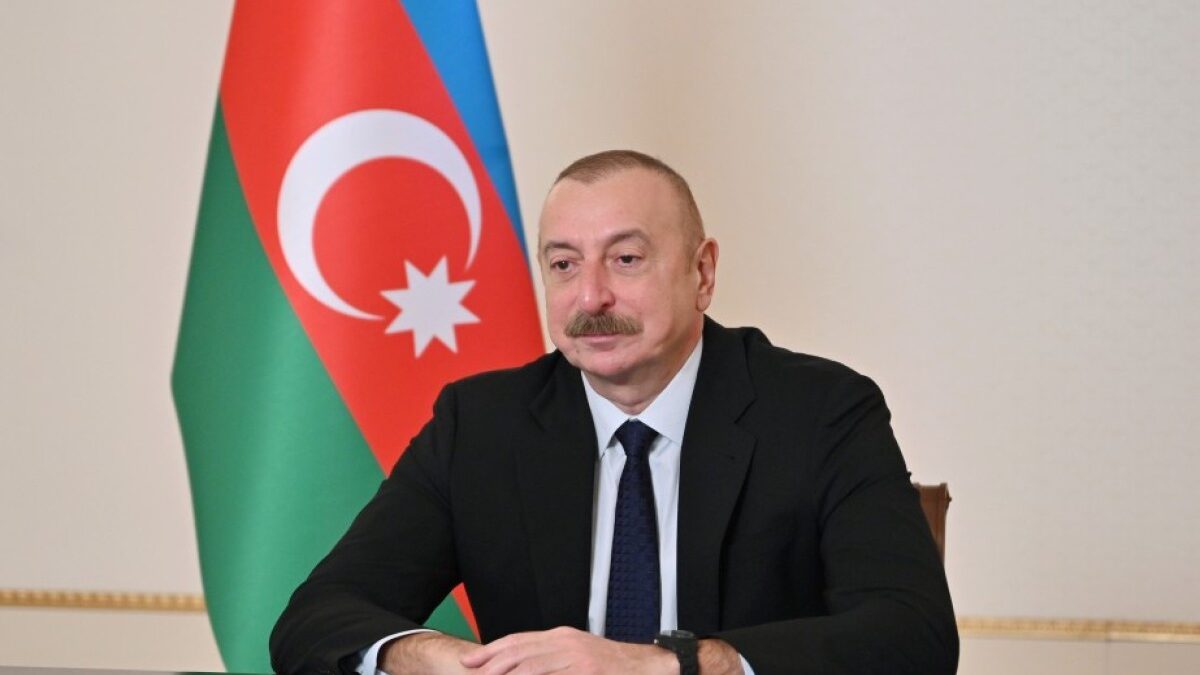 Se celebra la 8ª Cumbre de Jefes de Estado de Azerbaiyán y Asia Central en Turkmenbashi