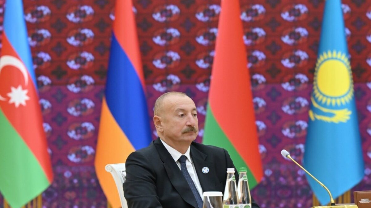 Presidente: En el primer semestre de 2026, el volumen de transporte de tránsito a través de Azerbaiyán aumentó un 10 por ciento
