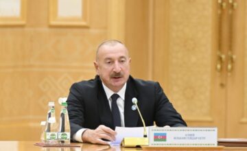 Se celebra una reunión ampliada del Consejo de Jefes de Estado de la CEI en Turkmenbashi, el Presidente participa en el evento