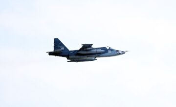 Vuelo de aviones y helicópteros en el entrenamiento de militares de Azerbaiyán y los EAU – VIDEO