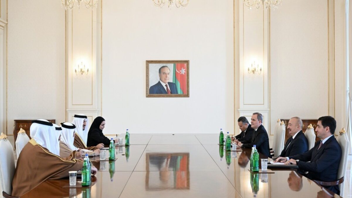 El Presidente recibe al Ministro de Asuntos Exteriores de Bahréin