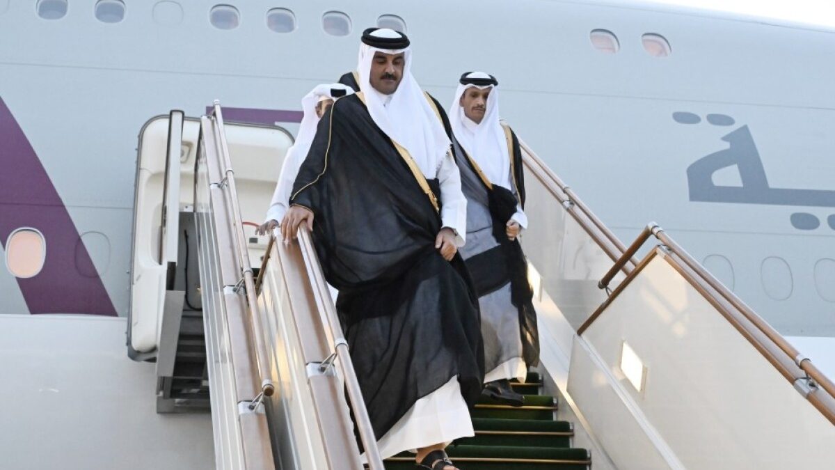El Emir de Qatar llega de visita a Azerbaiyán