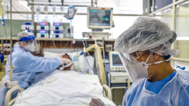 Ampliación de la bonificación salarial para el personal médico que atiende a pacientes con COVID-19