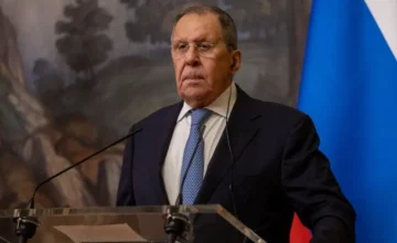 Lavrov: No creo que Zelenski merezca un respiro