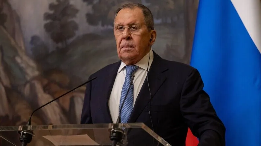 Lavrov: No creo que Zelenski merezca un respiro